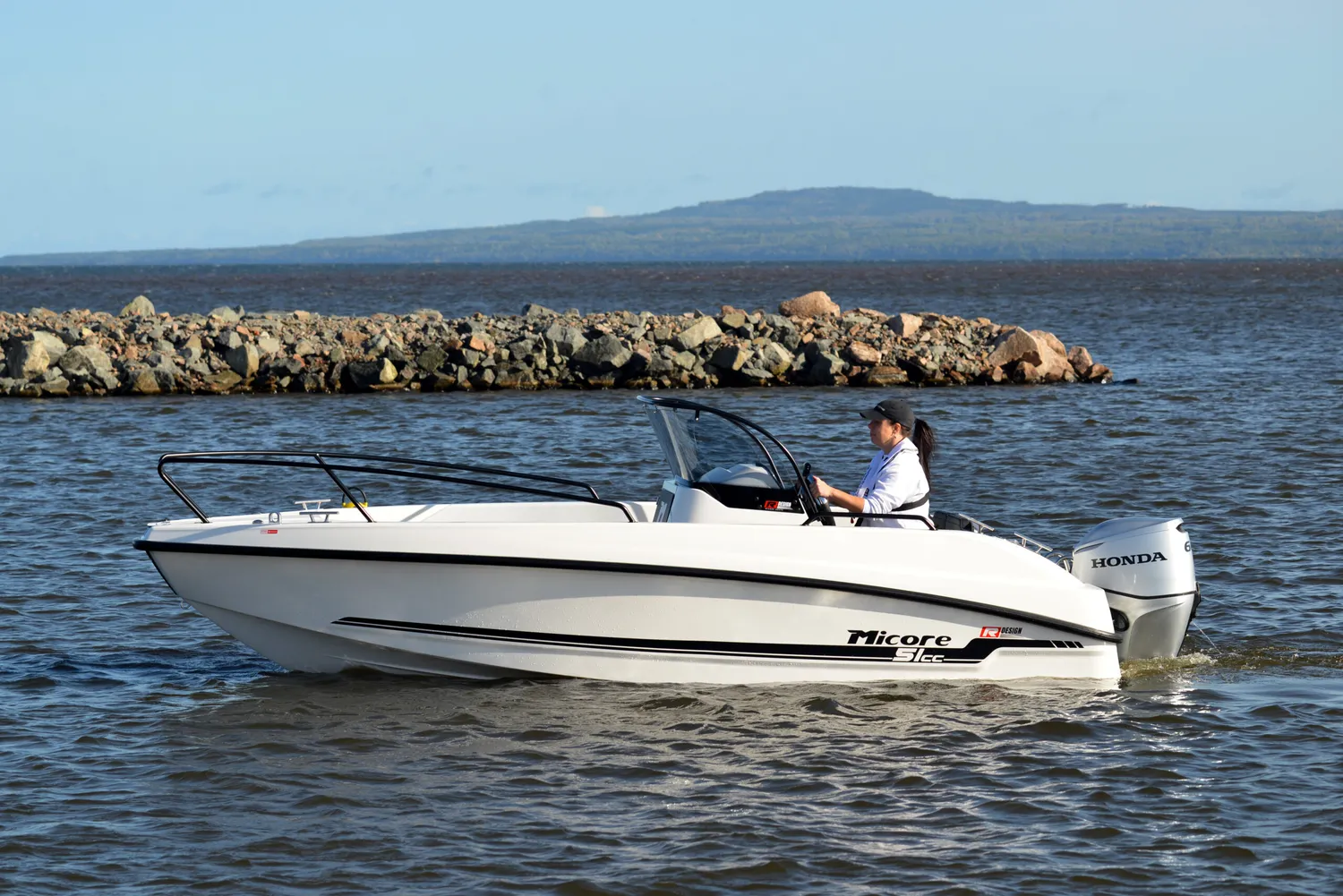 Micore 51cc styrpulpetbåt 5 m R-design sportig