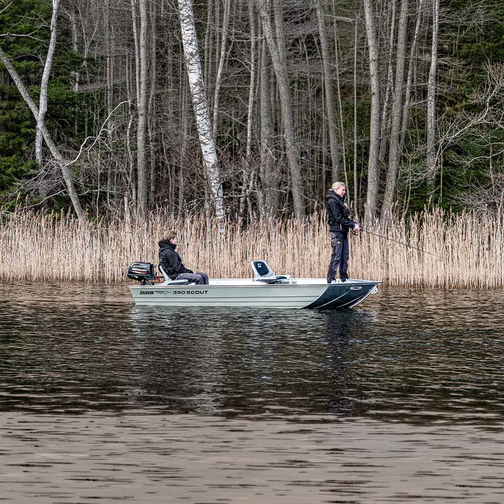 Örnvik 390 Scout öppen båt lättkörd skärgård