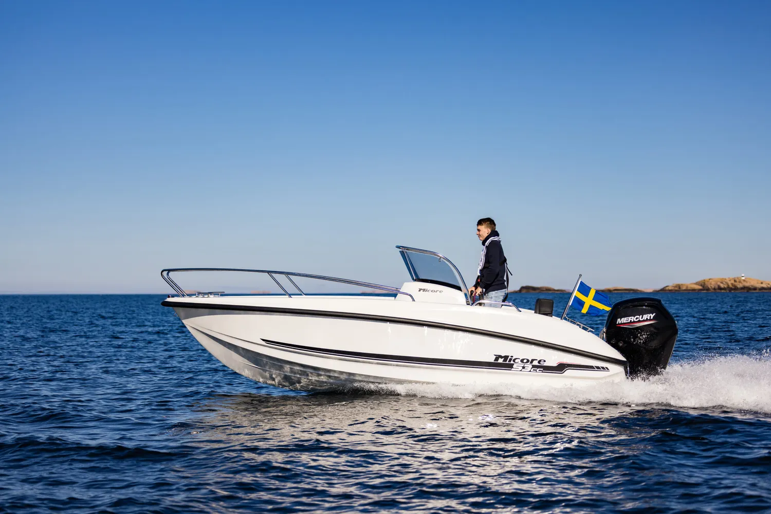 Micore 53cc styrpulpetbåt lättrailad