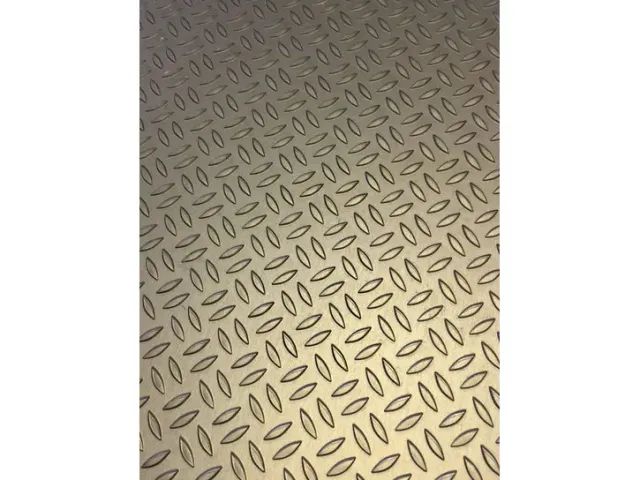 Silver Fox BR aluminiumdurk anodiserad tonad Fox BR 2018-