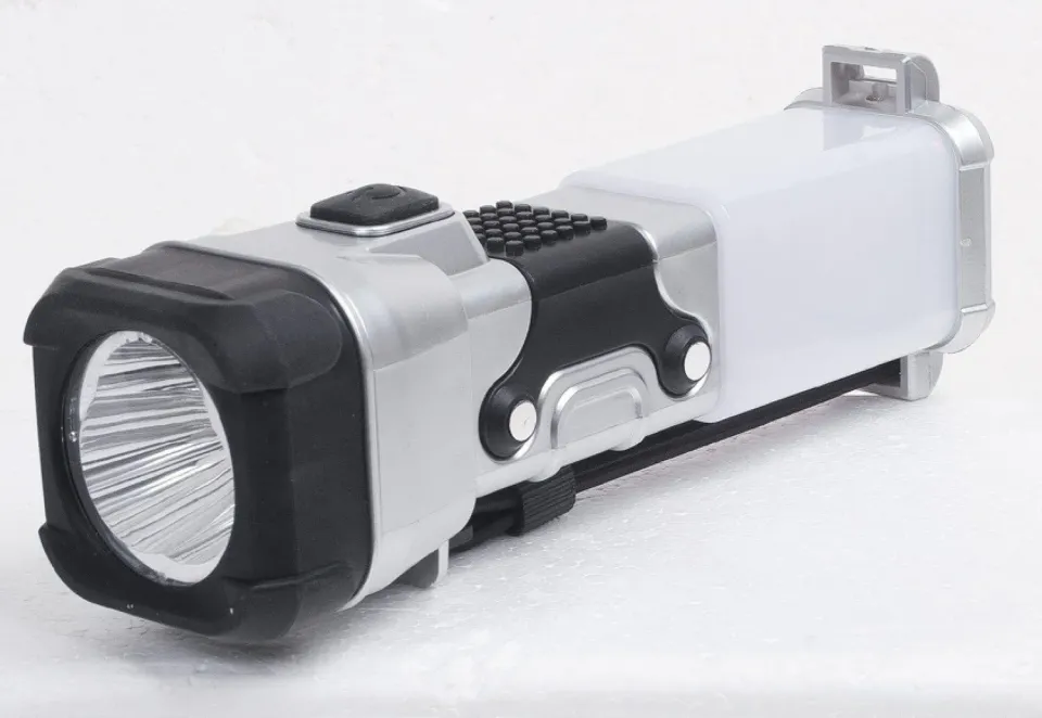 Marin & Fritid Campinglampa 7 LED + 3 LED batteri