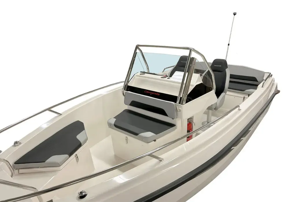 Sandström Ultra 57 MID båt 5,7 m 115 hk