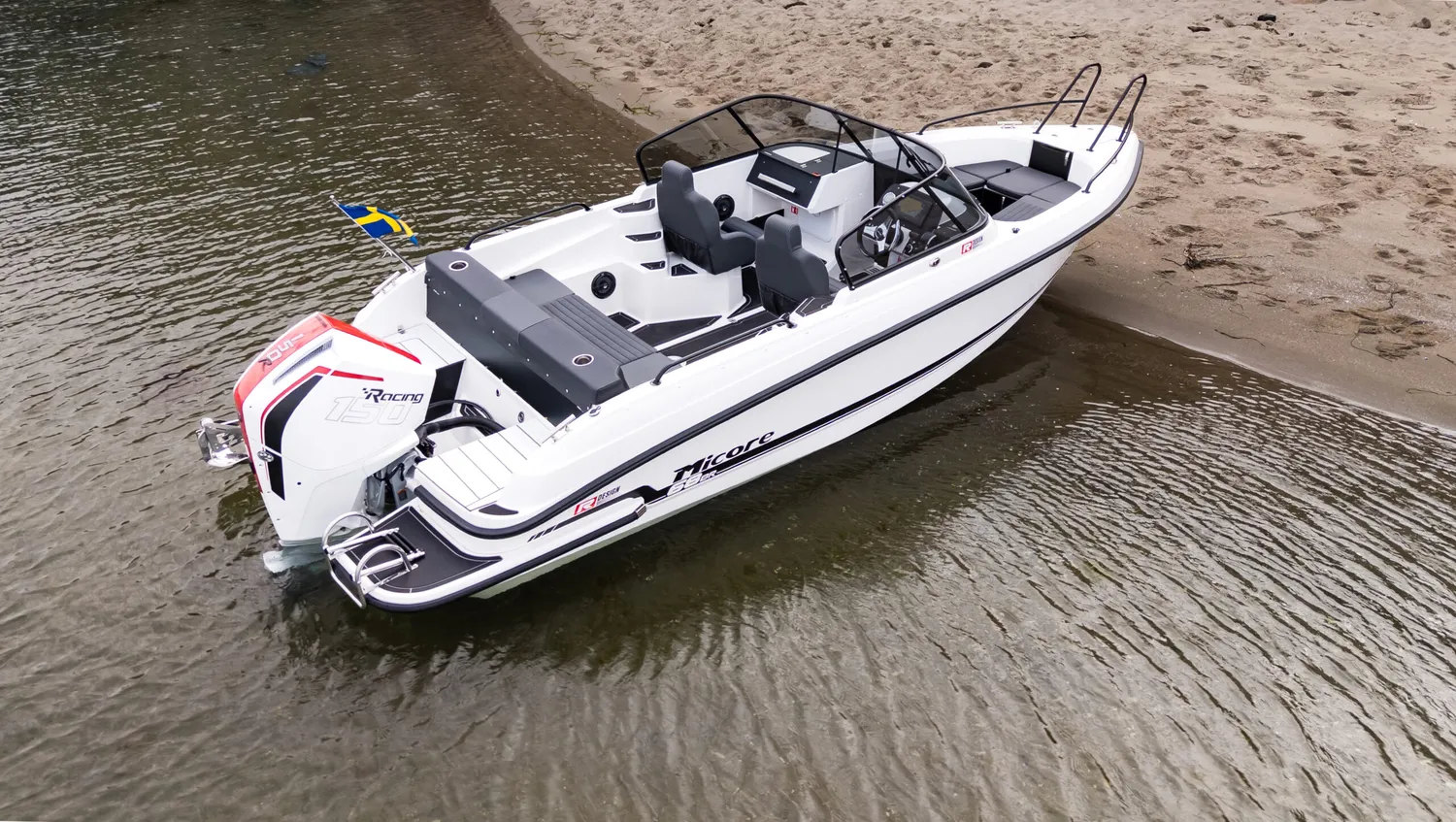 Micore 68BR bowrider familjebåt lättkörd