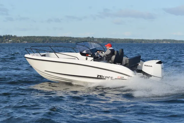 Micore XW57SC styrpulpetbåt kompakt sjöduglig
