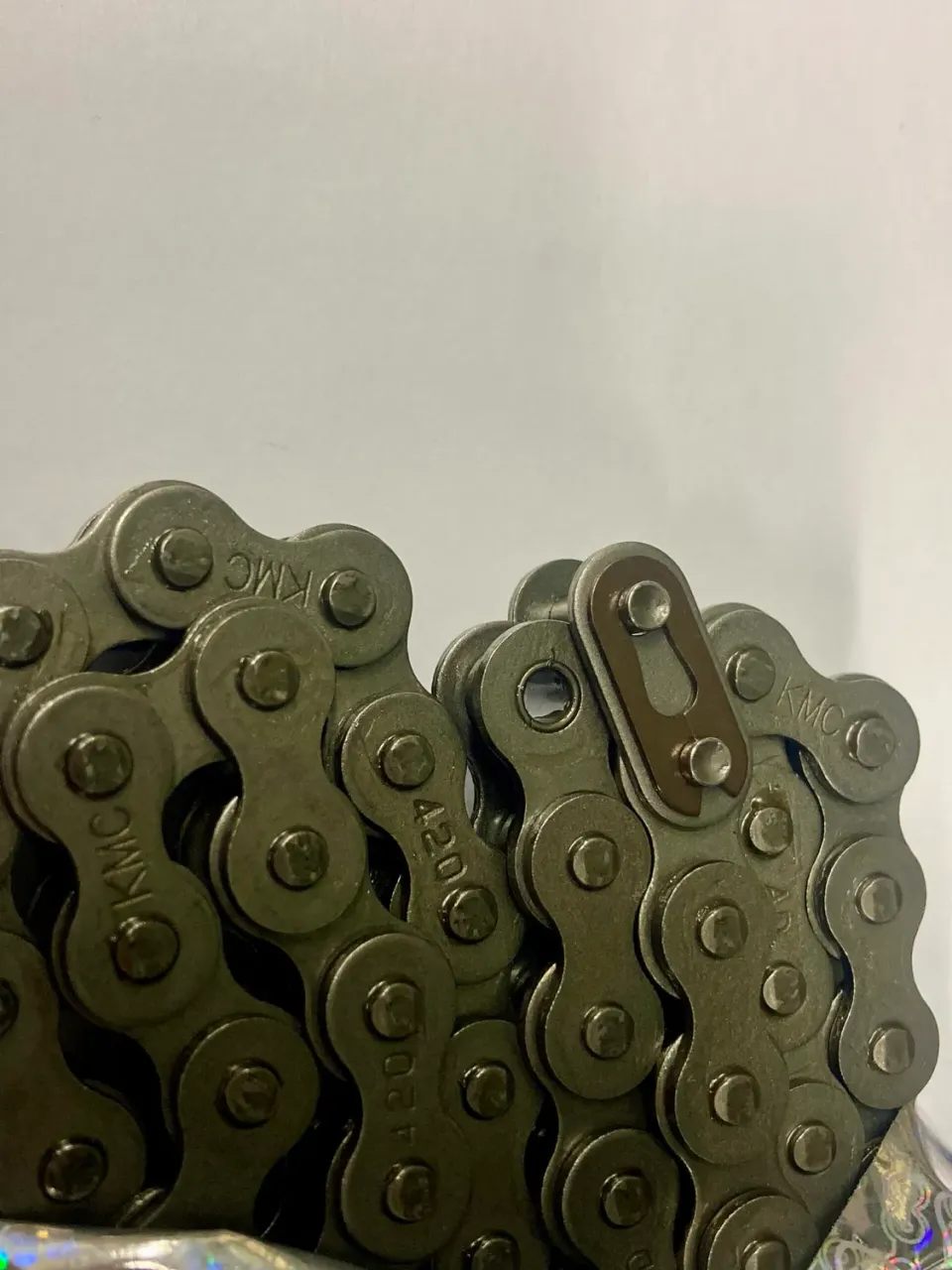 KMC 420 1/2x1/4 kedja 130 länk drivkedja