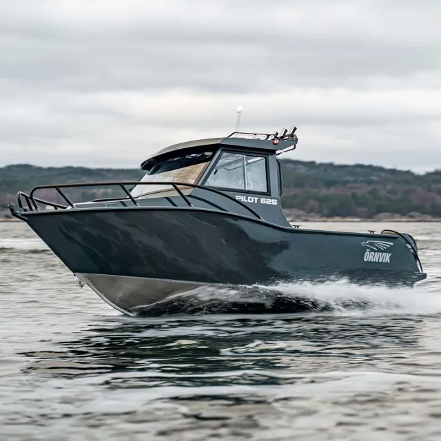 Örnvik Pilot 625 öppen båt lättkörd