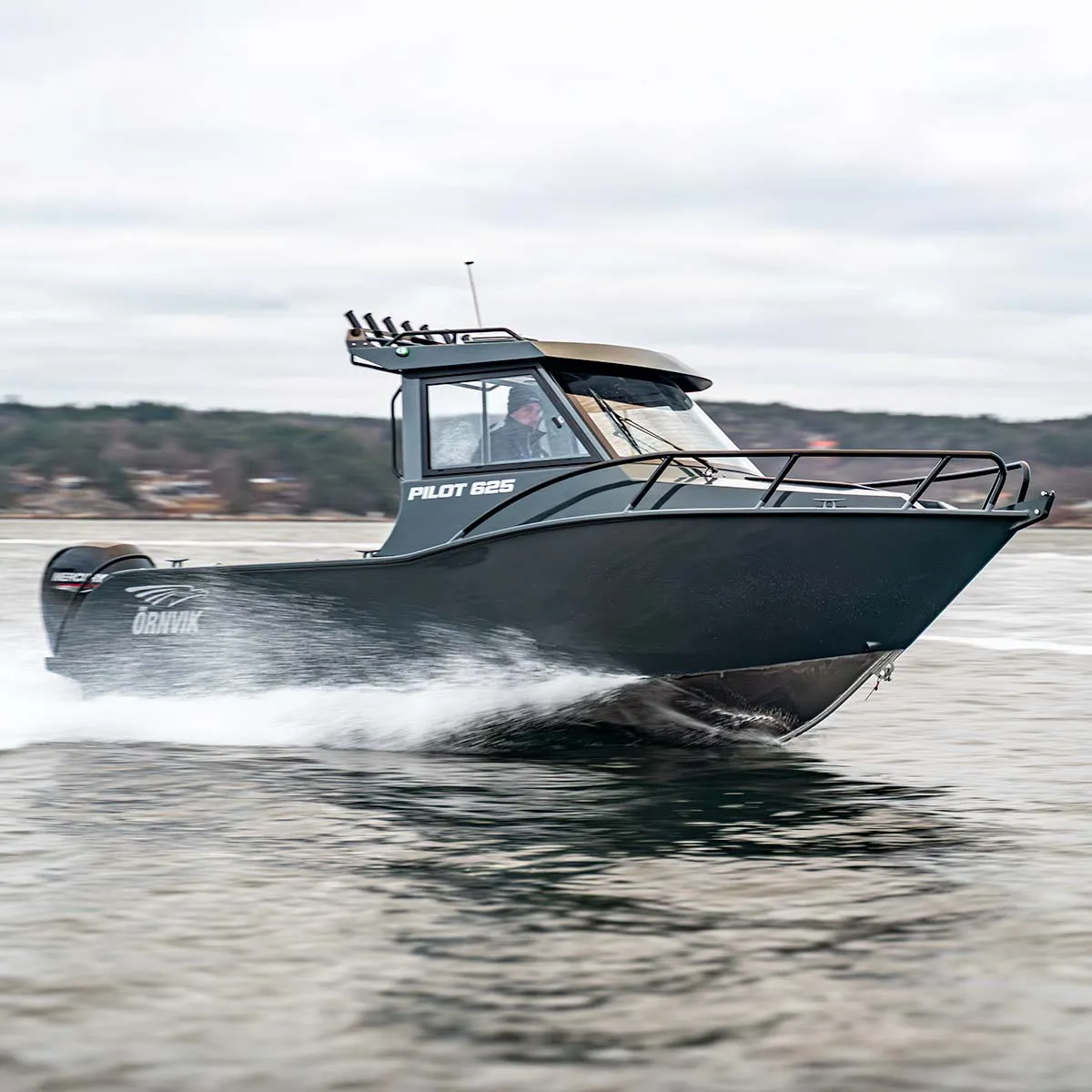 Örnvik Pilot 625 öppen båt lättkörd