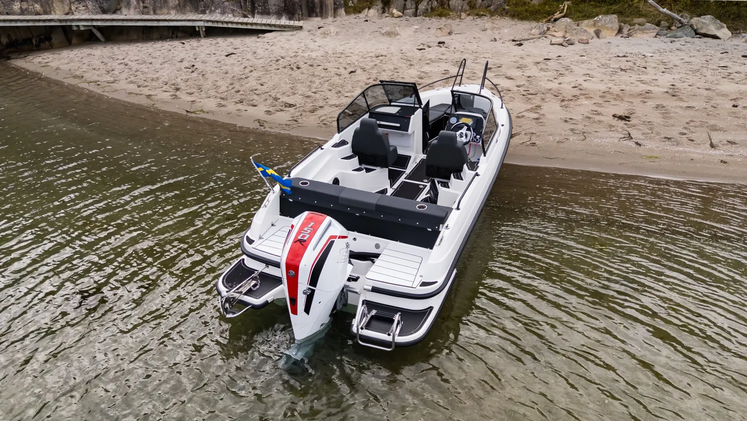 Micore 68BR bowrider familjebåt lättkörd