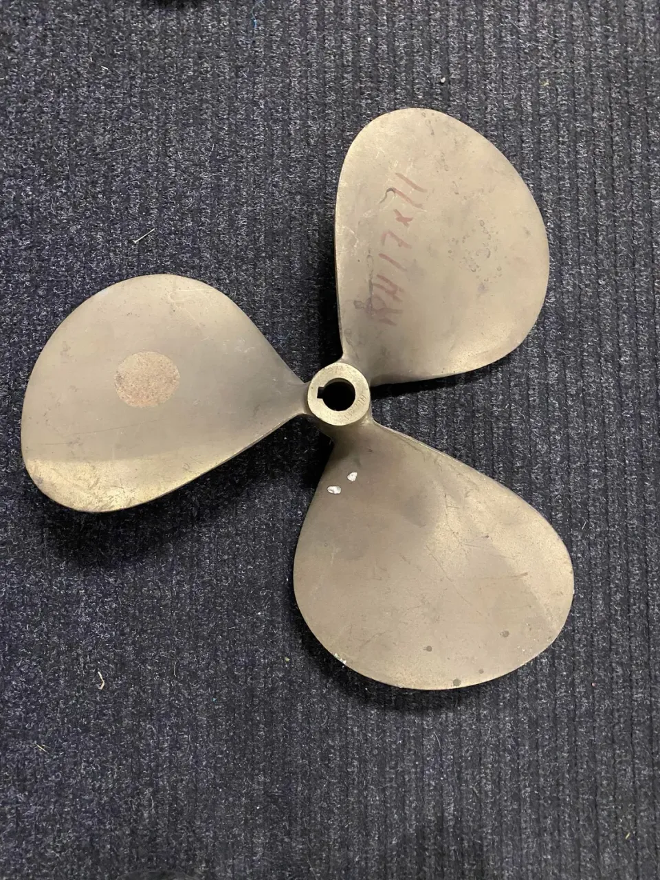 Marin & Fritid mässingpropeller blandade storlekar
