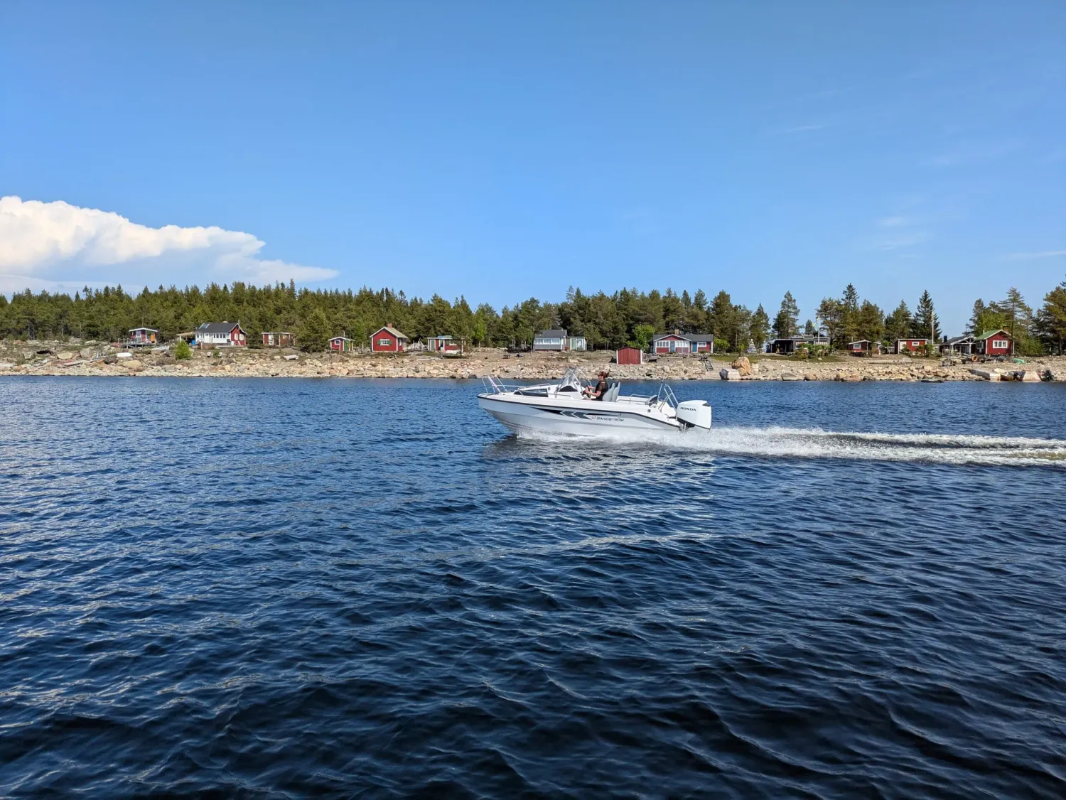 Sandström Ultra 57 WA båt 5,65 m 115 hk