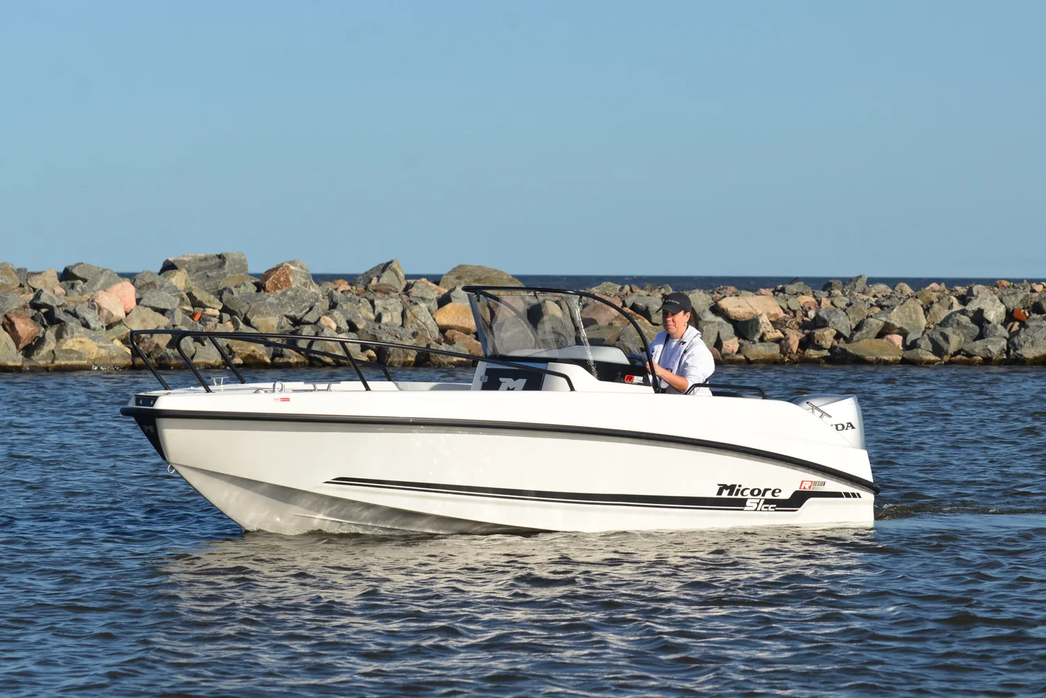 Micore 51cc styrpulpetbåt 5 m R-design sportig
